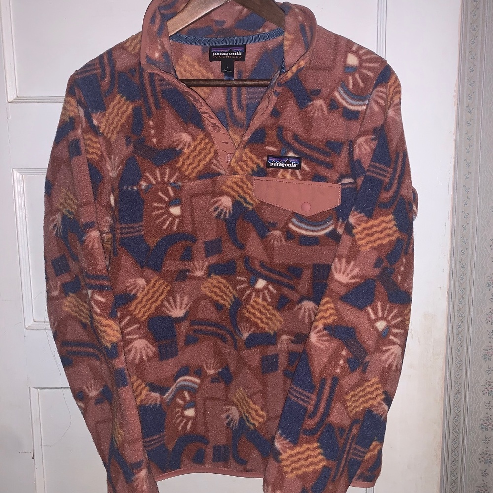 Patagonia Pullover in Canyon Block Design